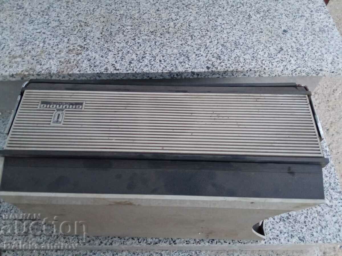 Vintage tape recorder for collection - 5