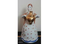 Figurină din porțelan Fată cu samovar, Dulevo