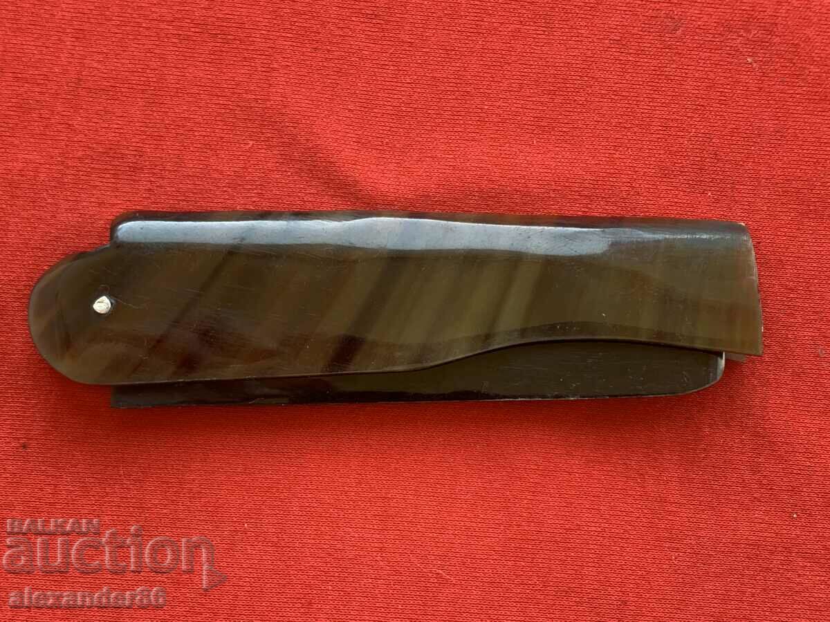 Old comb with price 10.00 BGN | € 5.11 Old comb with price 10.00 BGN | € 5.11