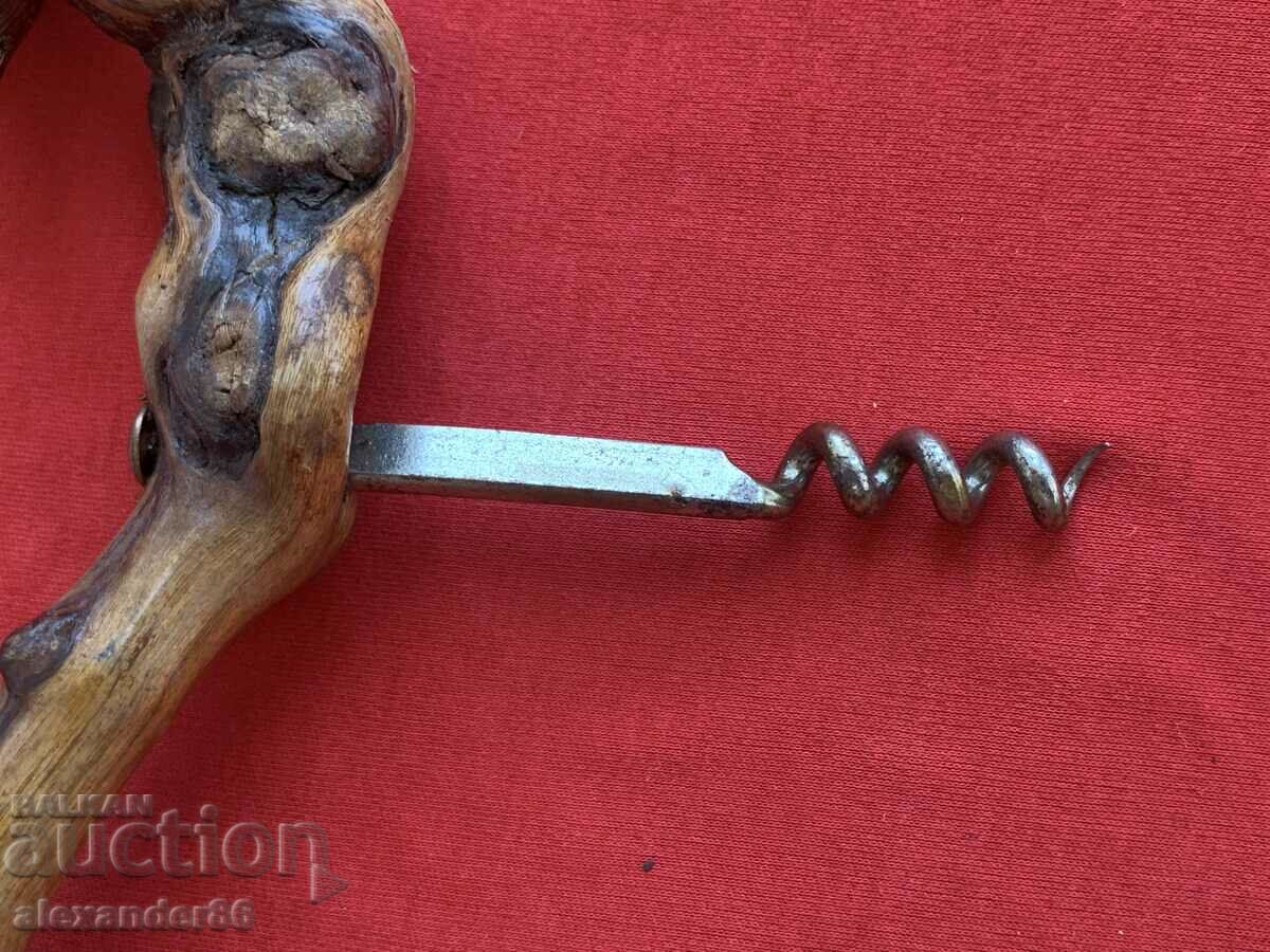 Παράδοση Παλιό τιρμπουσόν Παράδοση Παλιό τιρμπουσόν