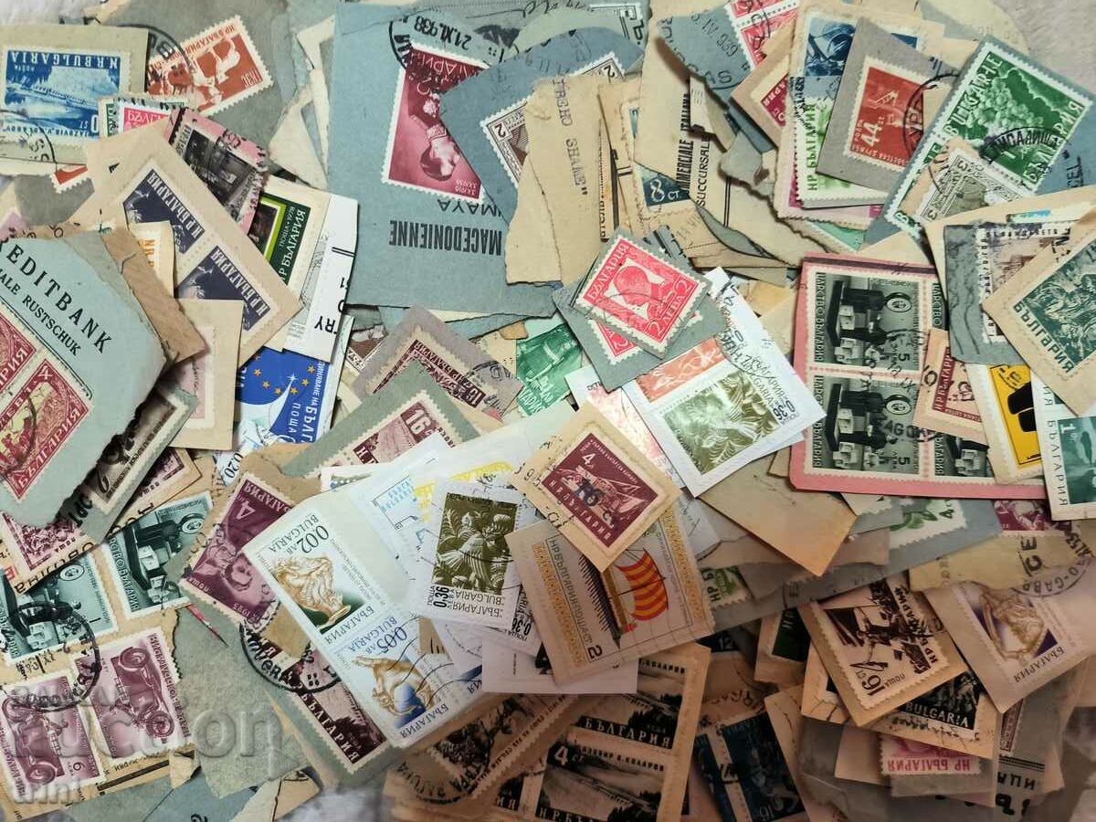 Kingdom of Bulgaria and NRB 600 pieces of briefcase stamps with price 25.00 BGN | € 12.78 Kingdom of Bulgaria and NRB 600 pieces of briefcase stamps with price 25.00 BGN | € 12.78