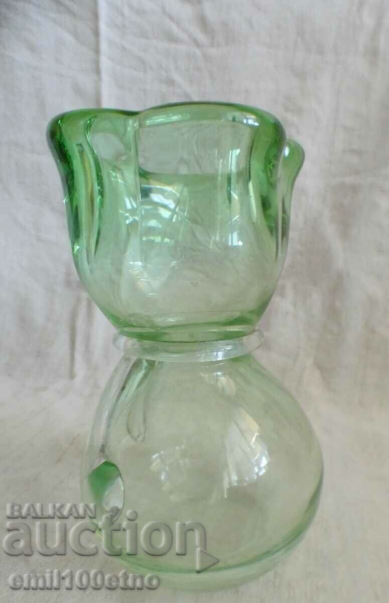 Delivery of Small vase pale green glass handmade Delivery of Small vase pale green glass handmade