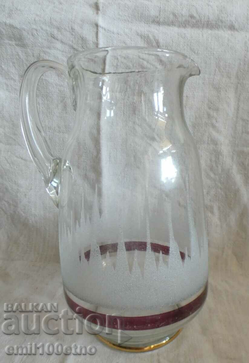 Wine jug with price 10.00 BGN | € 5.11 Wine jug with price 10.00 BGN | € 5.11