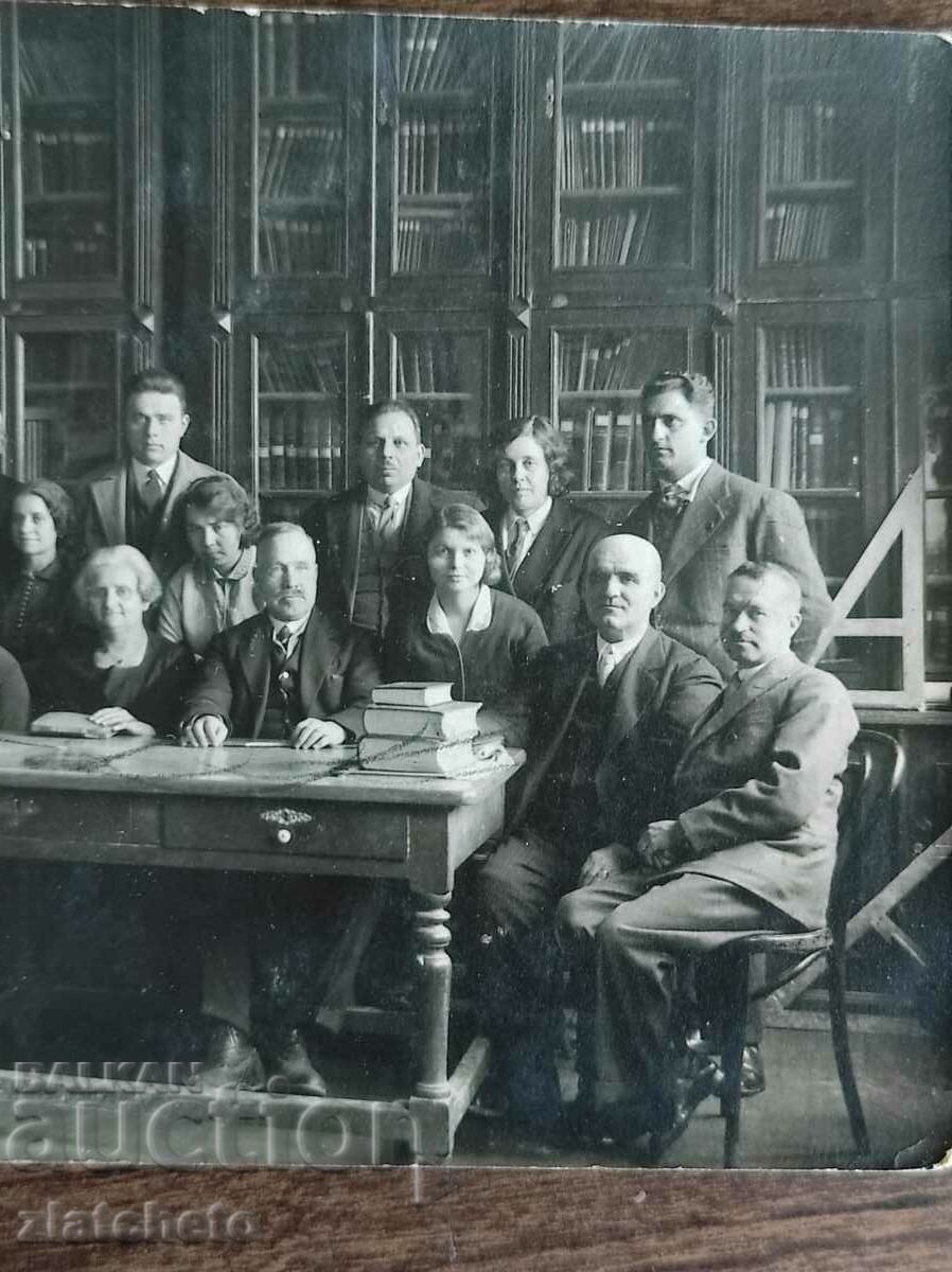 Old photo Kingdom of Bulgaria - with price 10.00 BGN | € 5.11 Old photo Kingdom of Bulgaria - with price 10.00 BGN | € 5.11