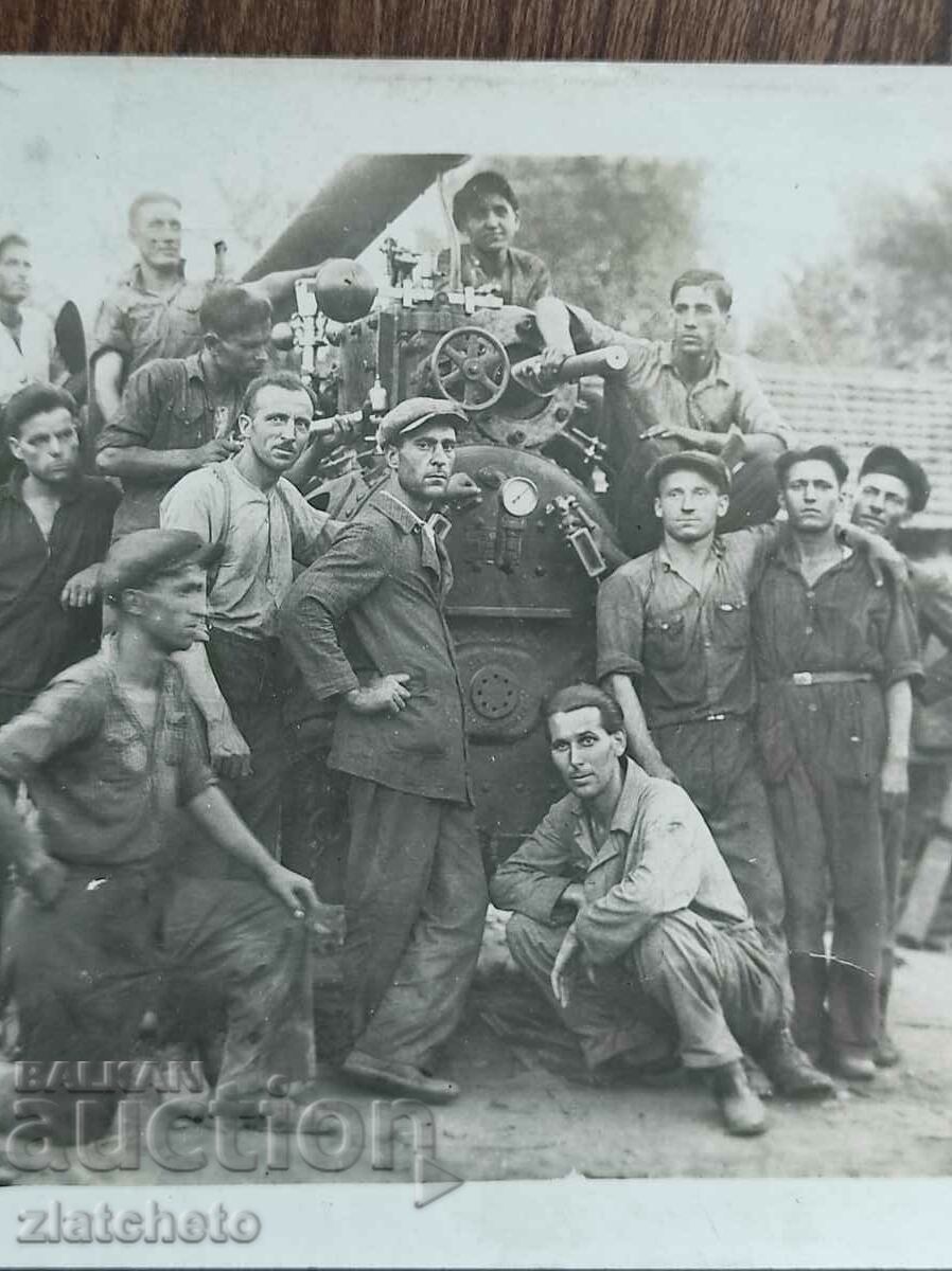 Old photo Kingdom of Bulgaria - repair of a narrow gauge railway with price 20.00 BGN | € 10.23 Old photo Kingdom of Bulgaria - repair of a narrow gauge railway with price 20.00 BGN | € 10.23