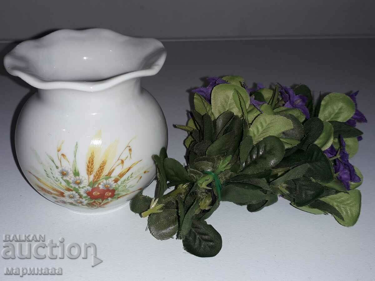 Auction VAZICKA. PORCELAIN Auction VAZICKA. PORCELAIN