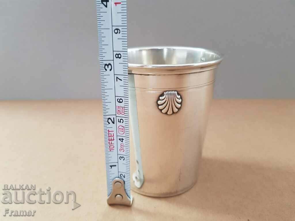 Delivery of Old France 19th century silver 950 ‰ Minerva marked cup