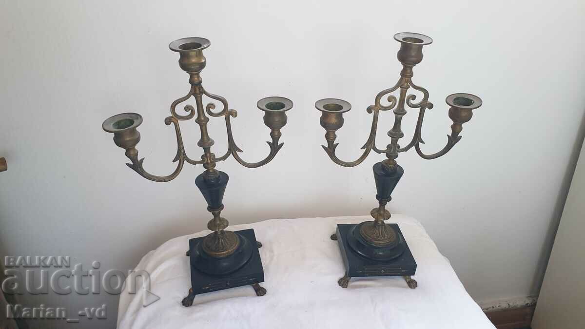 Two bronze and onyx candlesticks - 6 Two bronze and onyx candlesticks - 6
