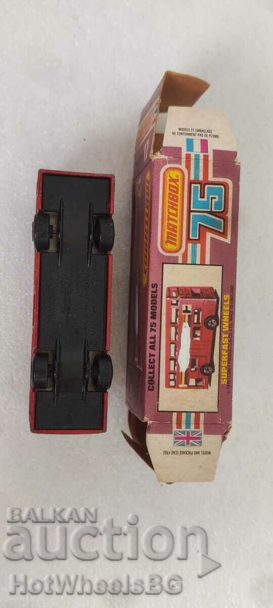 MATCHBOX LESNEY -No 17B The Londoner "Berger Paints" 1972 - 6