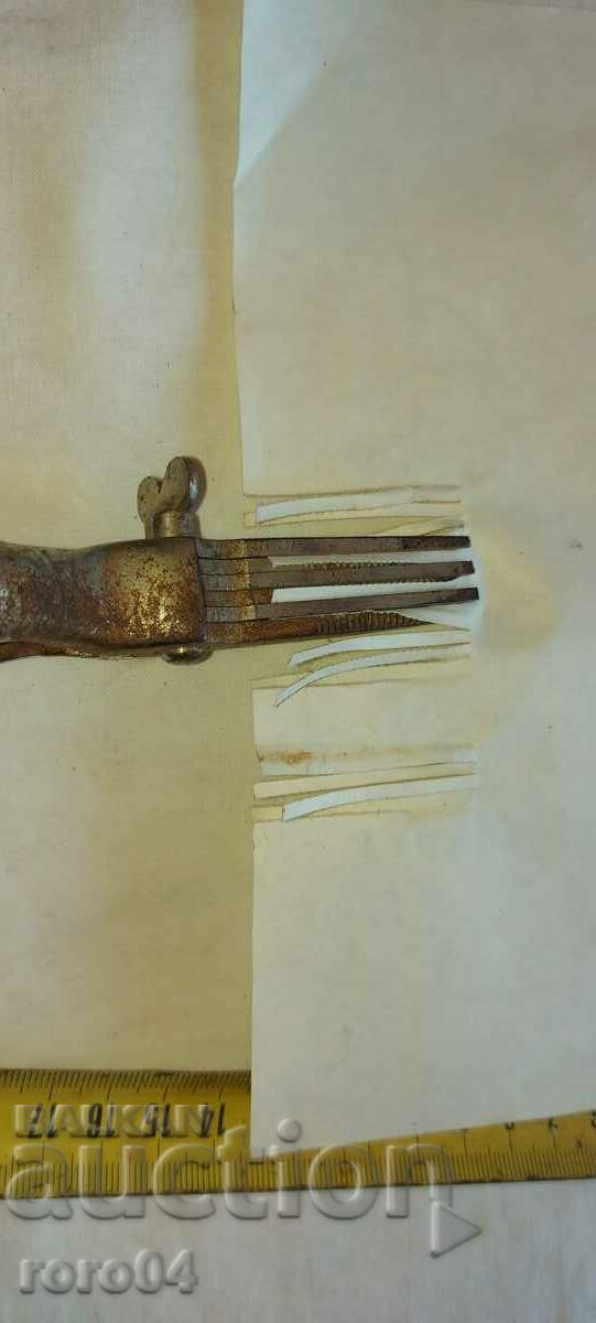 TRI-TOOTH SCISSORS - REX - SOLINGEN - WW I - 7