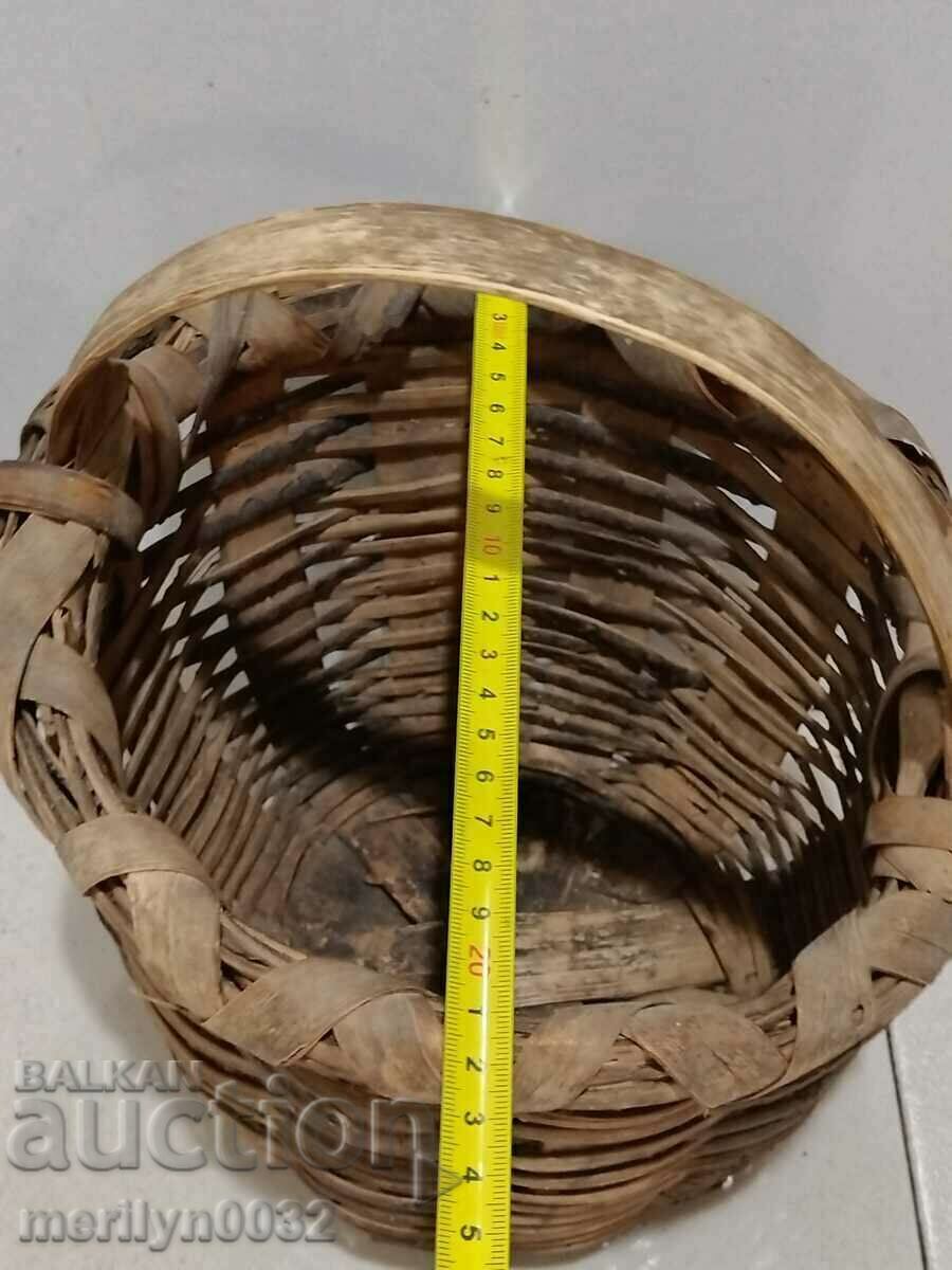 An old small basket made of wicker kosh paneer - 7 An old small basket made of wicker kosh paneer - 7