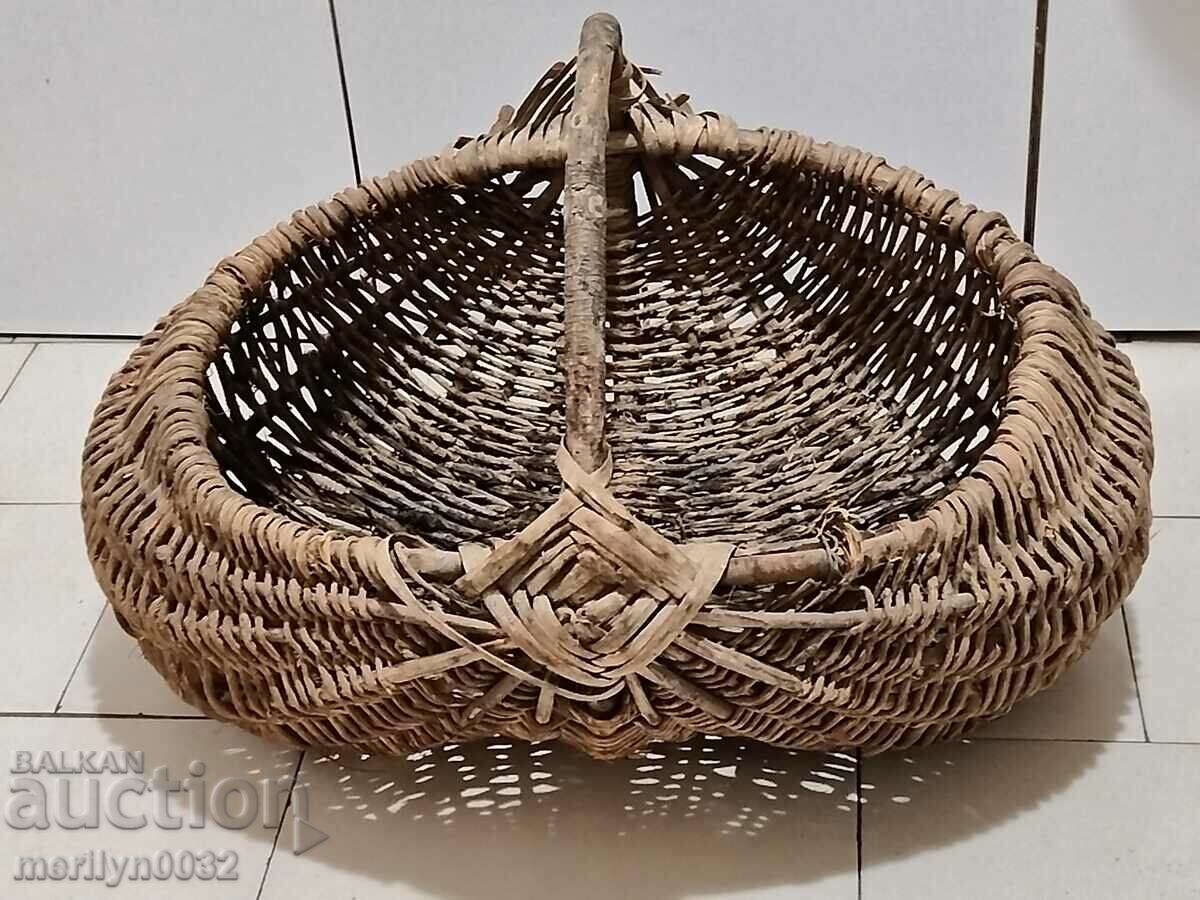 Old wicker basket paner basket with price 47.00 BGN | € 24.03