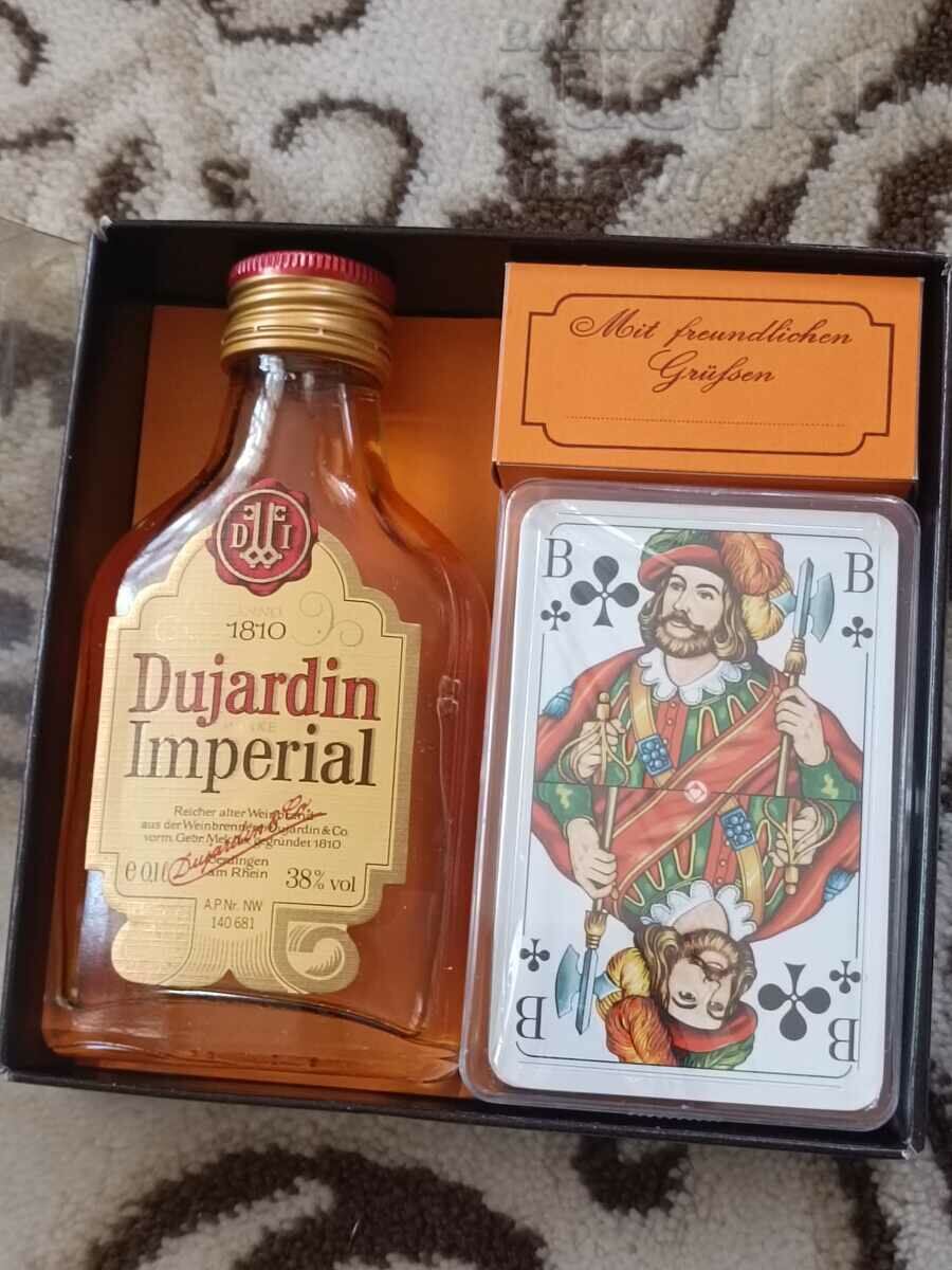 Реколта 1976 Dujardin Imperial подарък пакет джобна бутилка