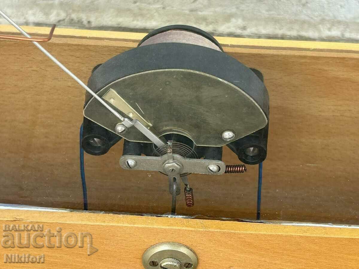 Voltmetru educațional vechi Sots Uchtehprom 1961 - 7 Voltmetru educațional vechi Sots Uchtehprom 1961 - 7