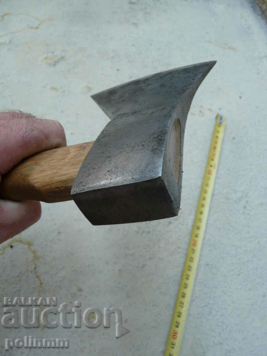 Delivery of Old German ax - 510 Delivery of Old German ax - 510