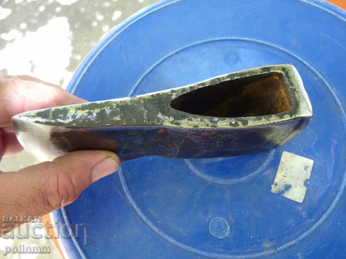 Delivery of Old Austrian ax - 512 Delivery of Old Austrian ax - 512