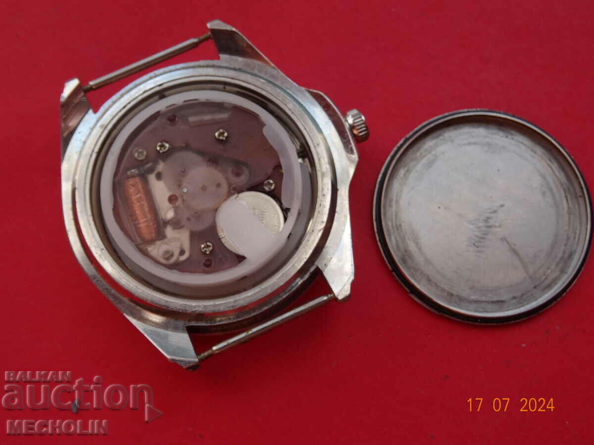 QUARTZ WATCH MASCULIN PARIS - 7 QUARTZ WATCH MASCULIN PARIS - 7