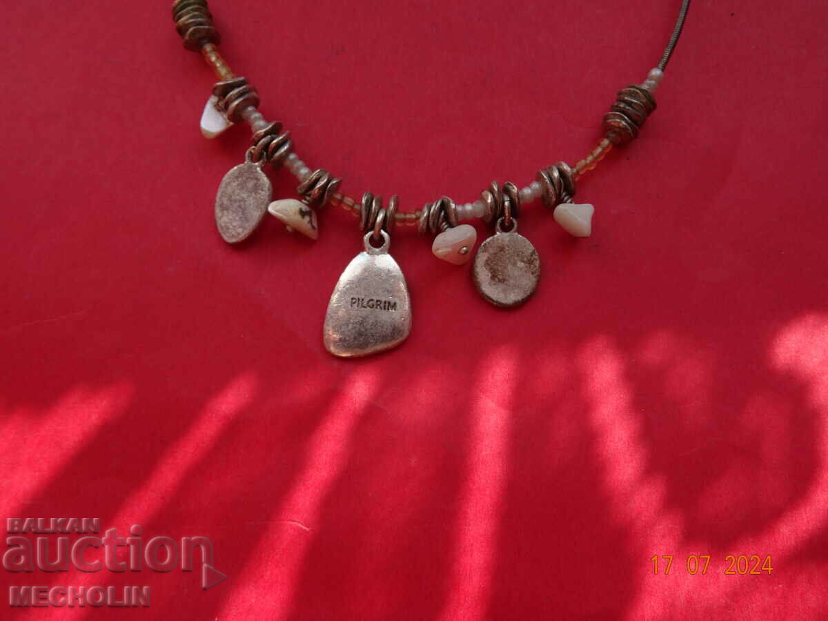 Delivery of BEAUTIFUL NECKLACE NECKLACE PILGRIM DANISH DESIGN