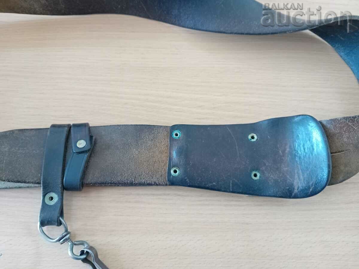 Auction vintage military belt strap WW1 WW2 Auction vintage military belt strap WW1 WW2