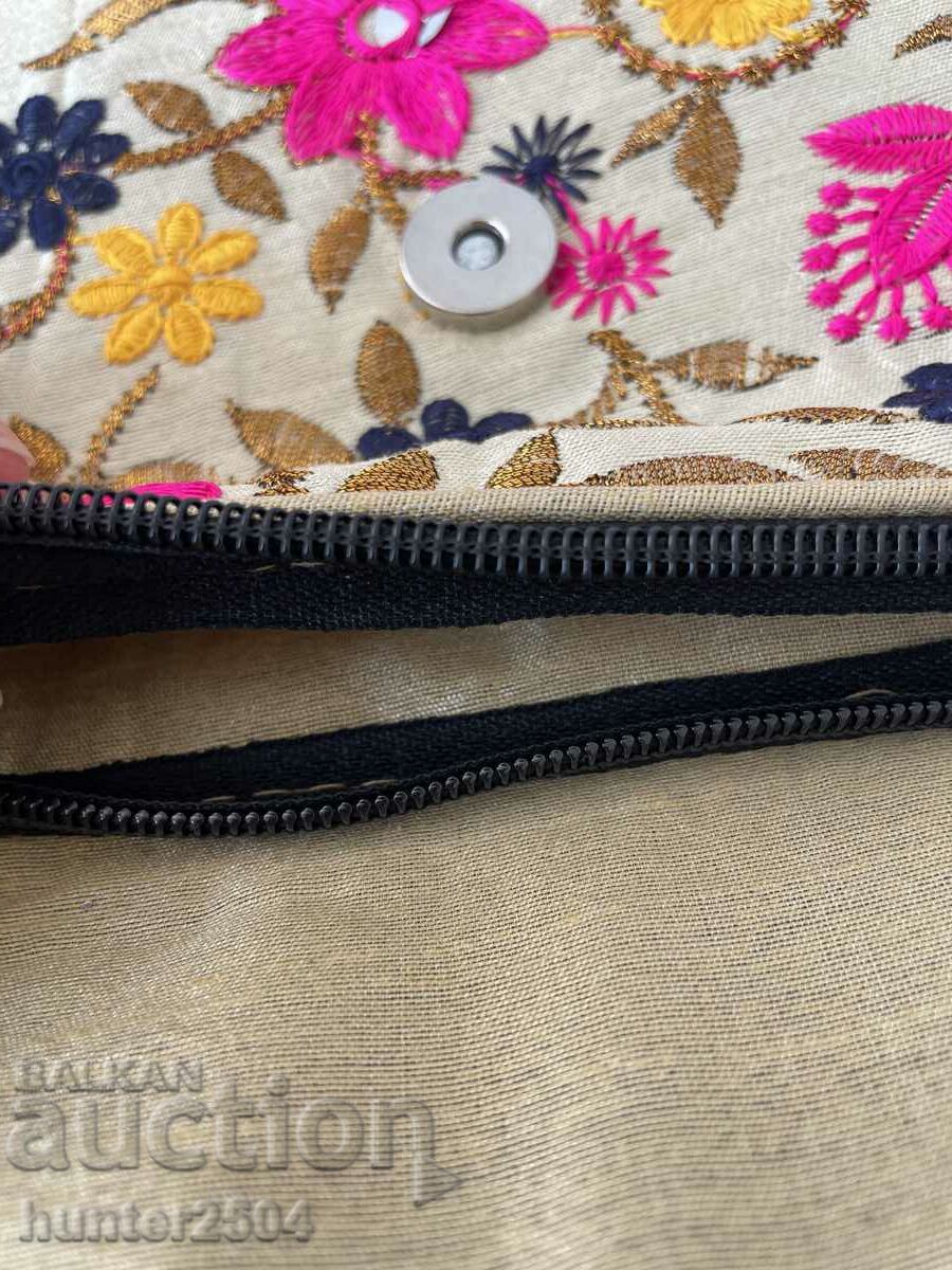 Delivery of Bag-24/17 cm Delivery of Bag-24/17 cm