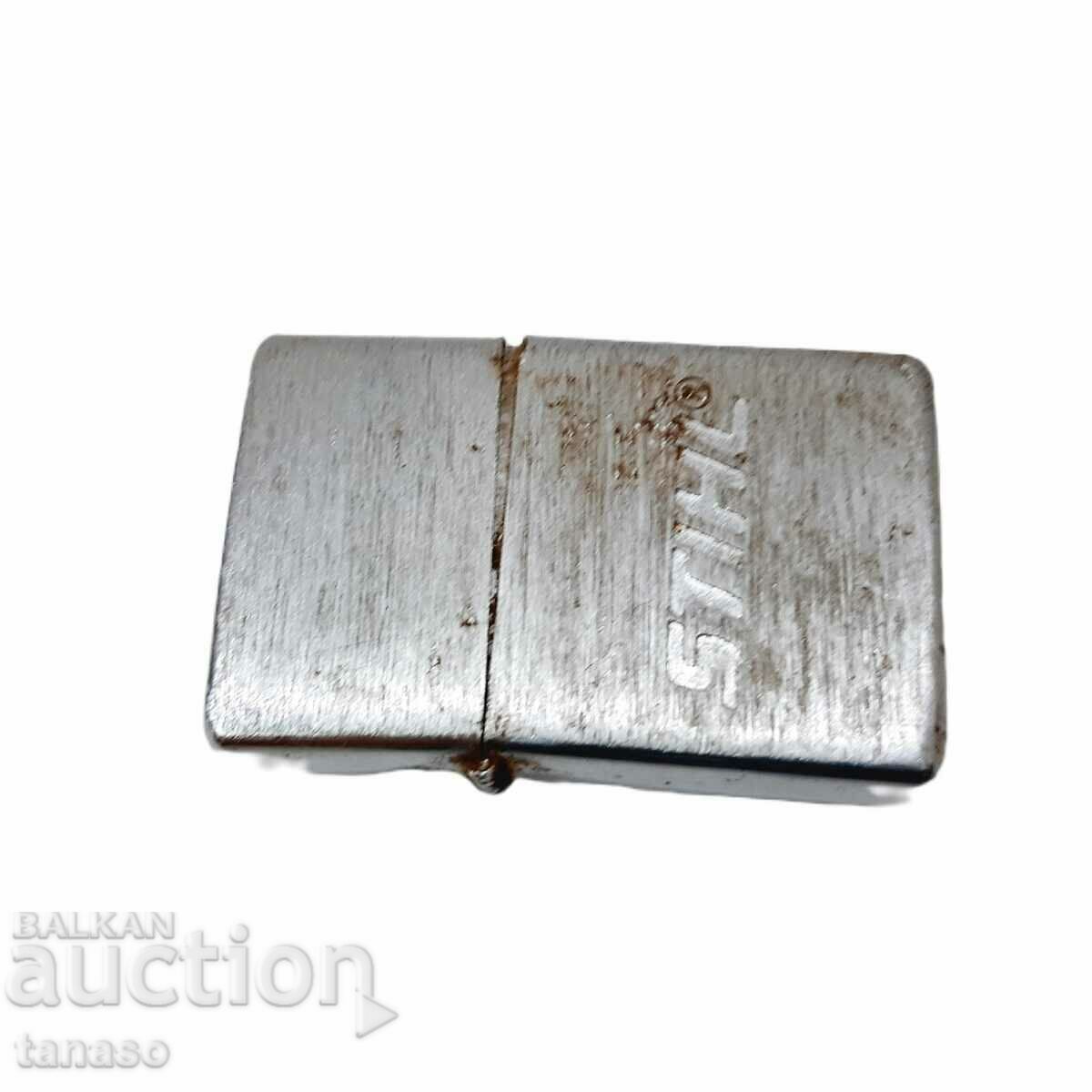 Brichetă STIHL, model Zippo (2.3) cu preț € 6.00 | 11.74 BGN