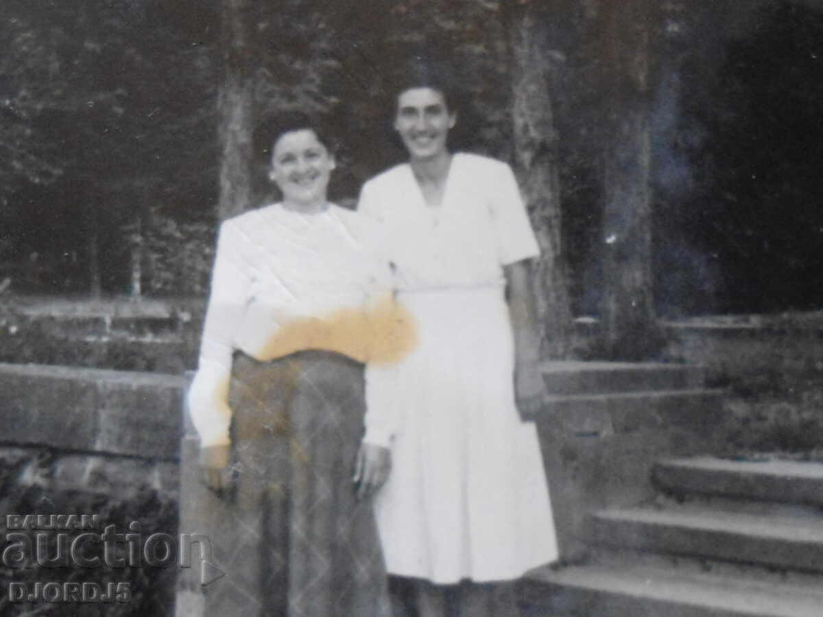 old photo with price 1.00 BGN | € 0.51 old photo with price 1.00 BGN | € 0.51