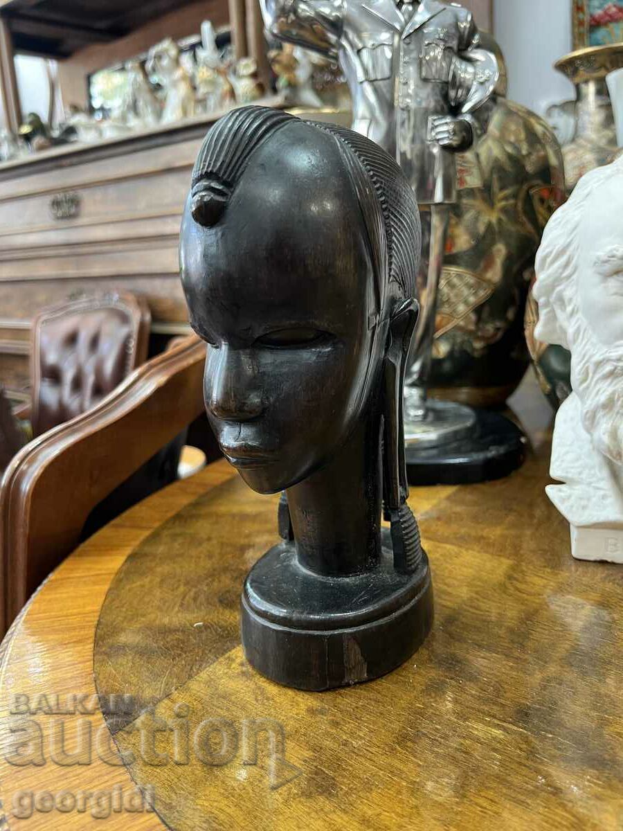 Figura din lemn / bust al unei femei africane. #5671