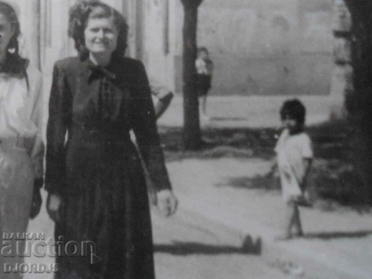 Auction old photo Auction old photo