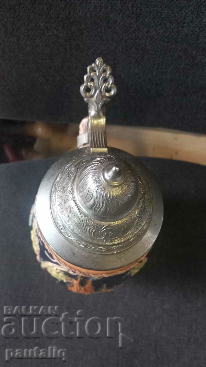 Auction BEAUTIFUL PAINTED CERAMIC JUG Auction BEAUTIFUL PAINTED CERAMIC JUG