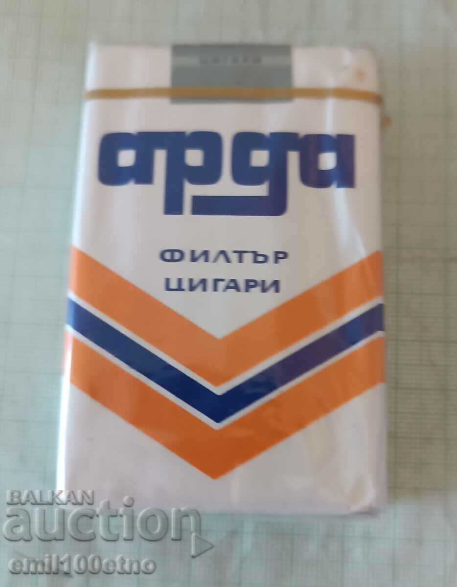 Arda pack filter - unopened cigarette box with cellophane