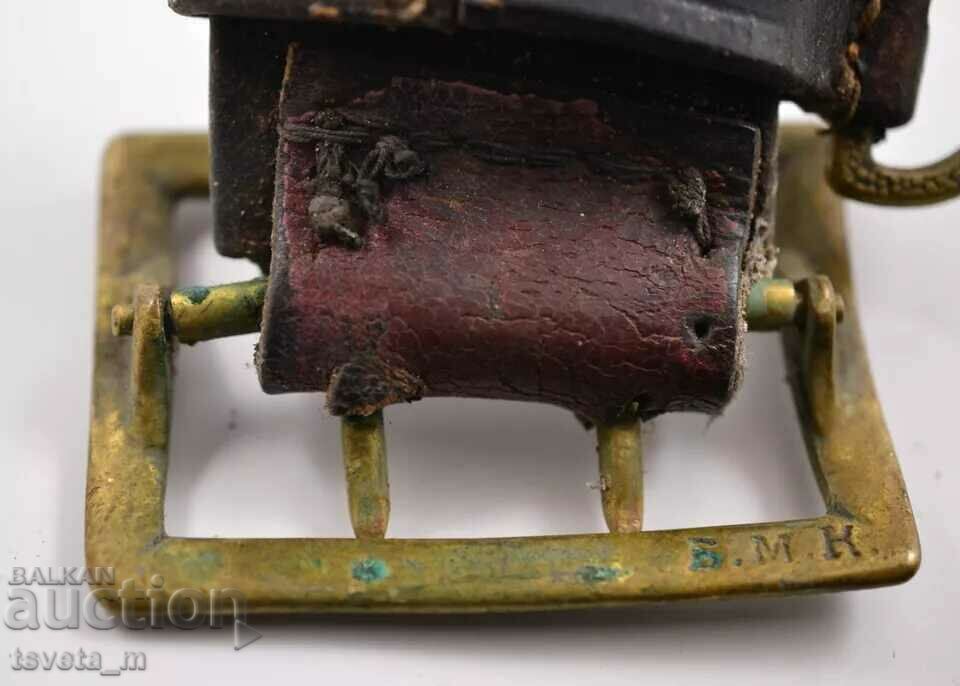 Auction Leather officer's belt Auction Leather officer's belt