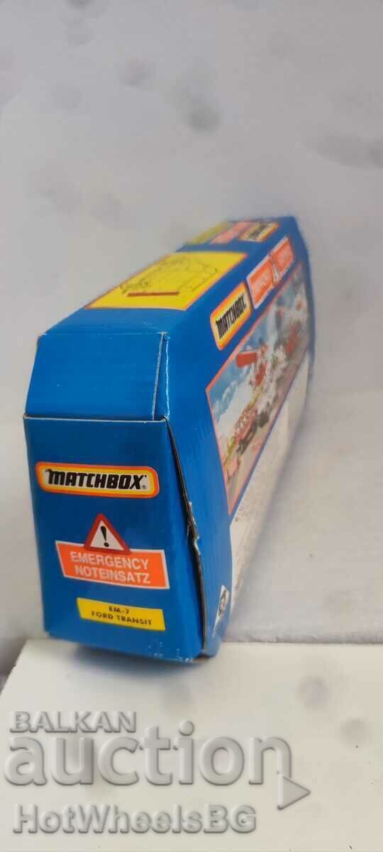 MATCHBOX LESNEY Super King No EM7 Ford Transit Ambulance - 6 MATCHBOX LESNEY Super King No EM7 Ford Transit Ambulance - 6