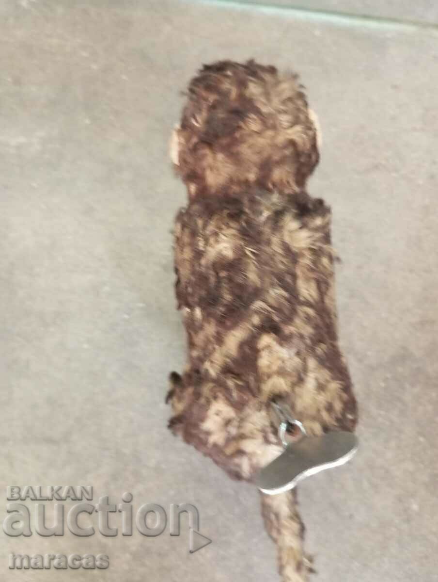 Auction An old children's toy Auction An old children's toy