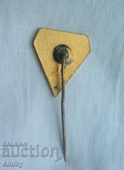 Olympic badge - SIGRAF 1974, Serbia. Email with price 4.00 BGN | € 2.05 Olympic badge - SIGRAF 1974, Serbia. Email with price 4.00 BGN | € 2.05