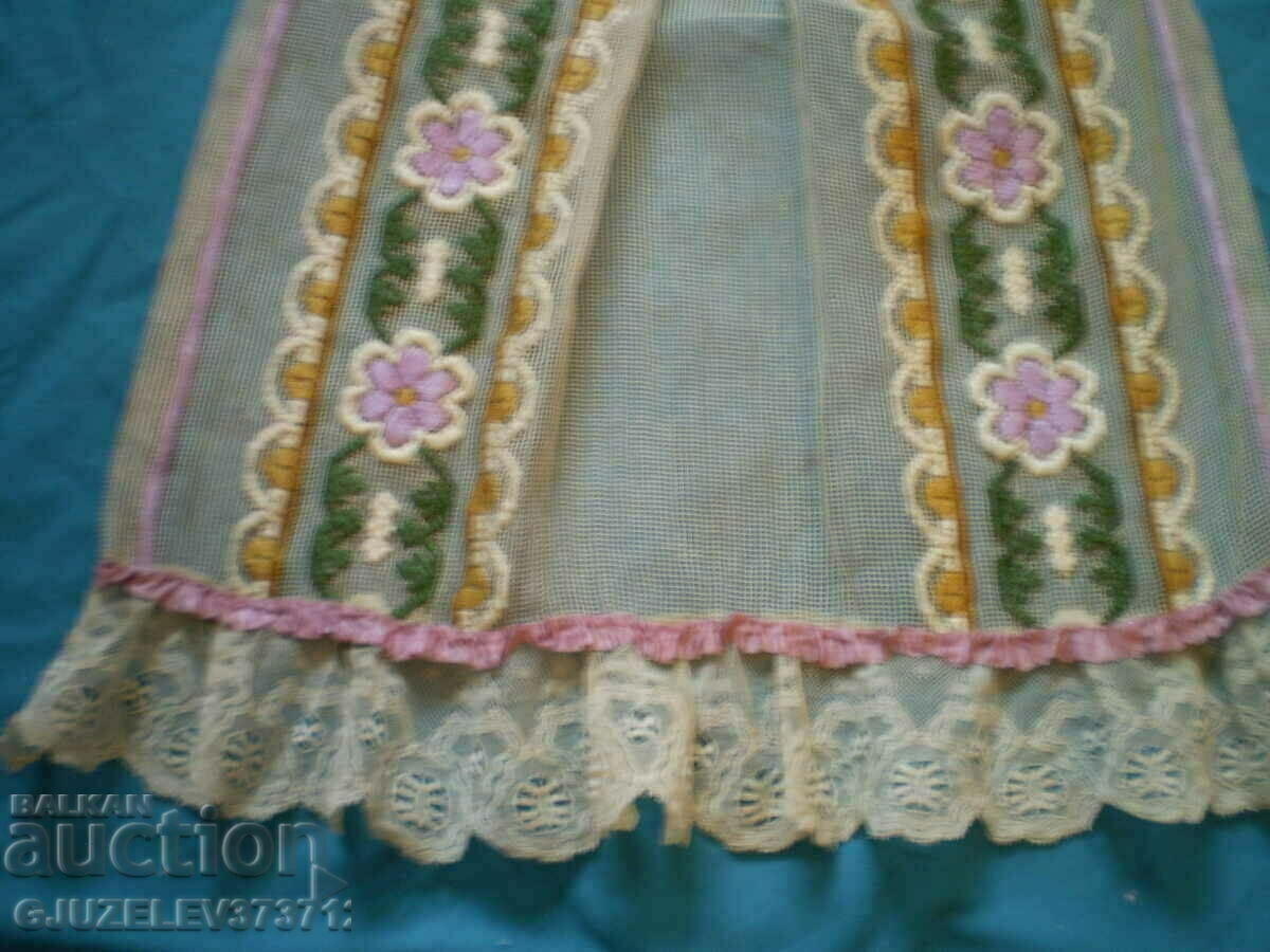 Vintage apron, handmade, hand embroidered on - 5 Vintage apron, handmade, hand embroidered on - 5