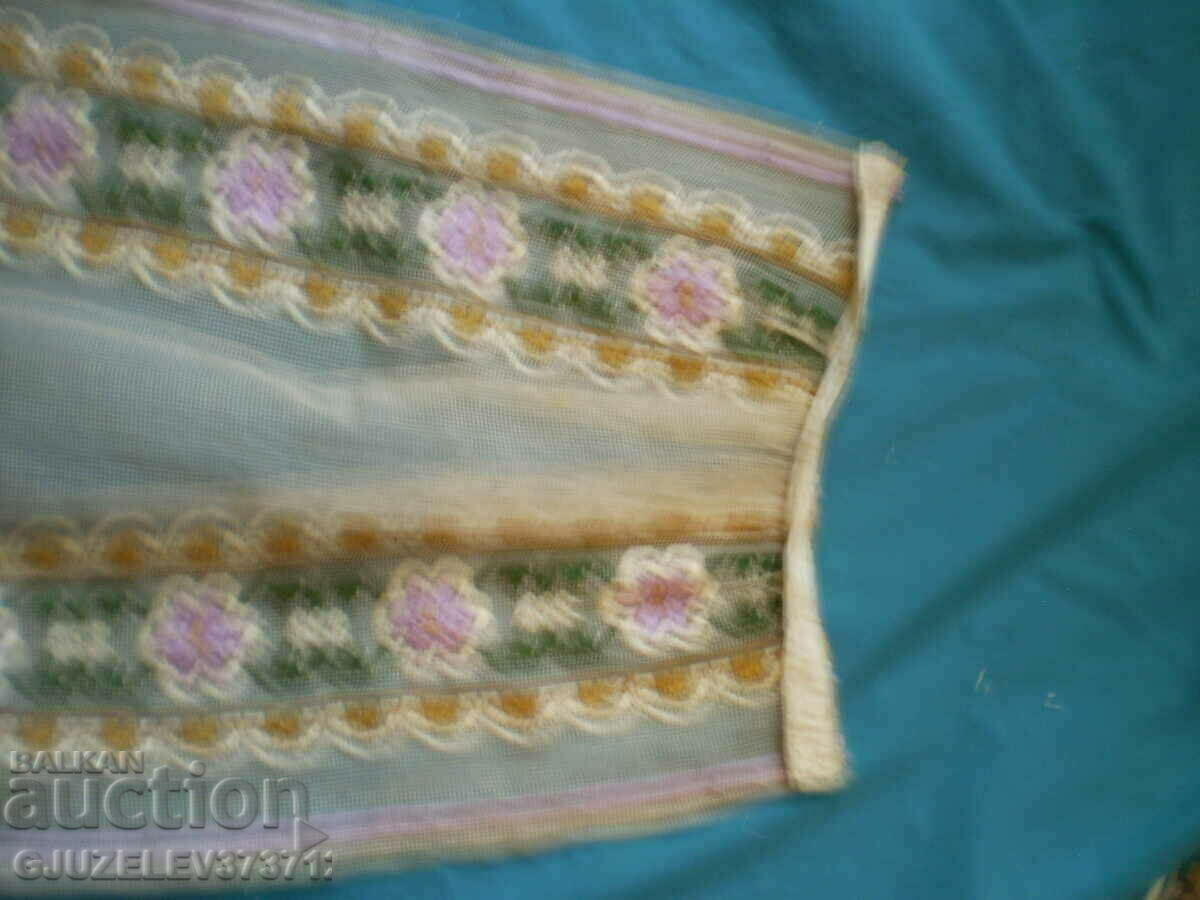 Vintage apron, handmade, hand embroidered on - 7 Vintage apron, handmade, hand embroidered on - 7