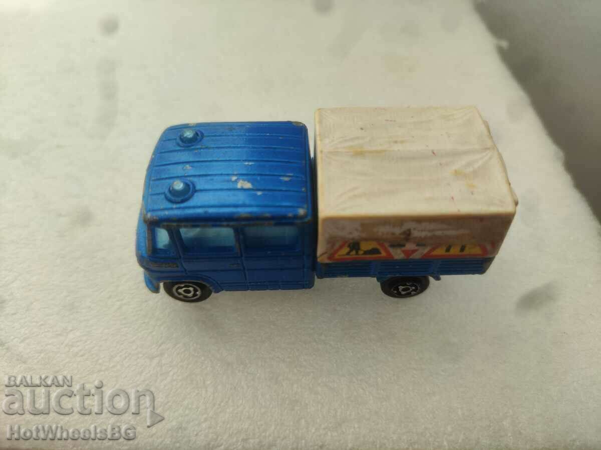 -Majorette -Mercedes Trak Publics No233 - 6