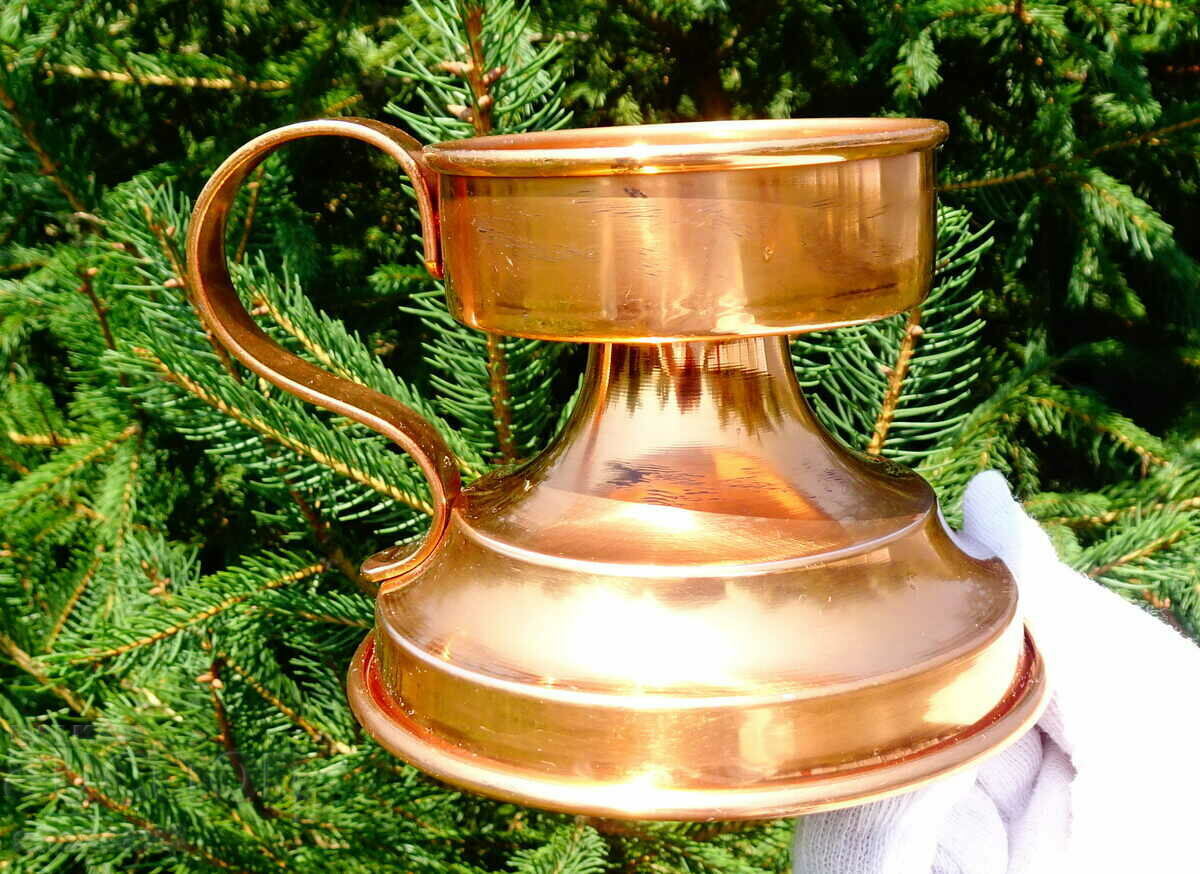 Delivery of German copper candlestick 9 cm. Delivery of German copper candlestick 9 cm.