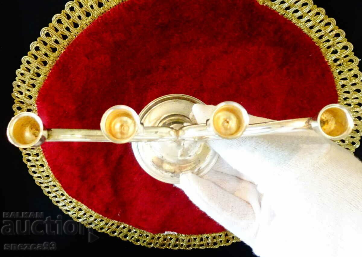 Delivery of Silver-plated candlestick four, heart.