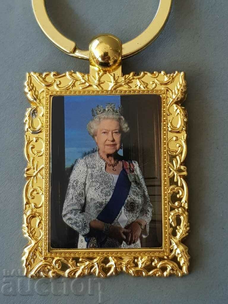 England Queen Elizabeth II keychain from the Windsor collection with price 15.00 BGN | € 7.67 England Queen Elizabeth II keychain from the Windsor collection with price 15.00 BGN | € 7.67
