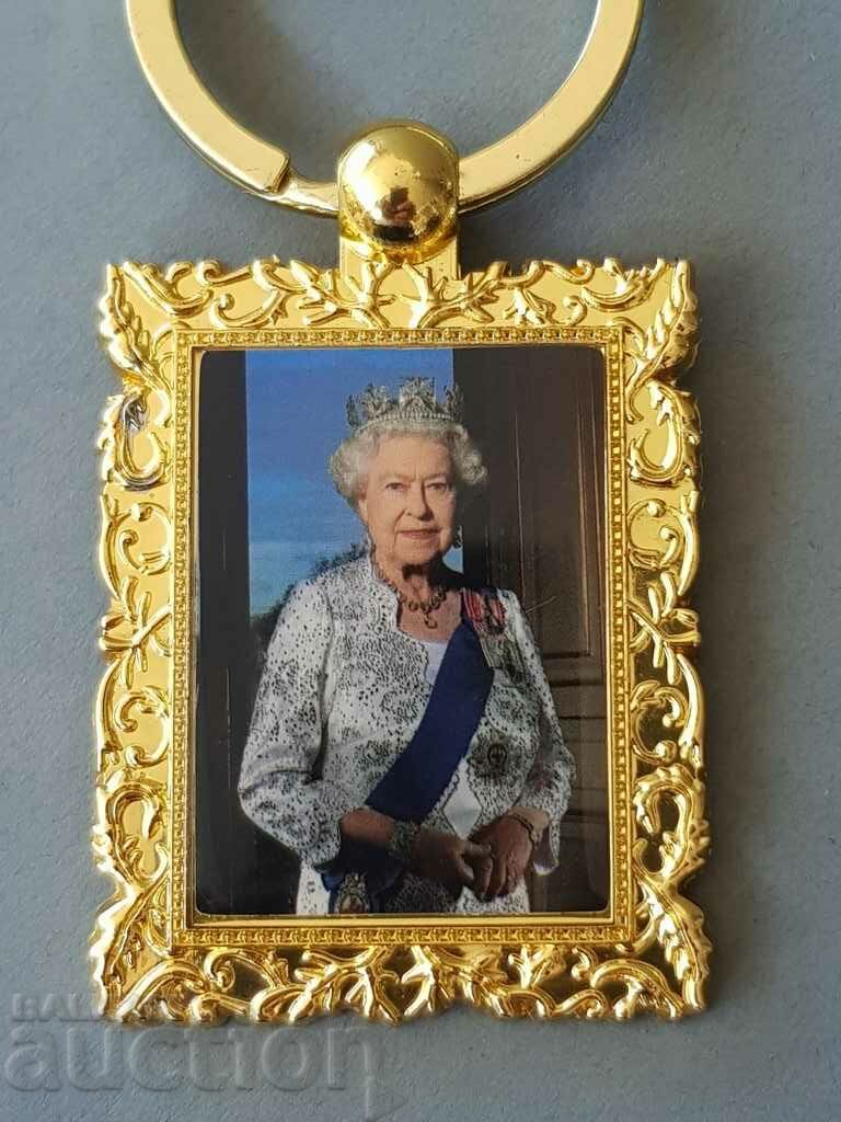 Auction England Queen Elizabeth II keychain from the Windsor collection Auction England Queen Elizabeth II keychain from the Windsor collection