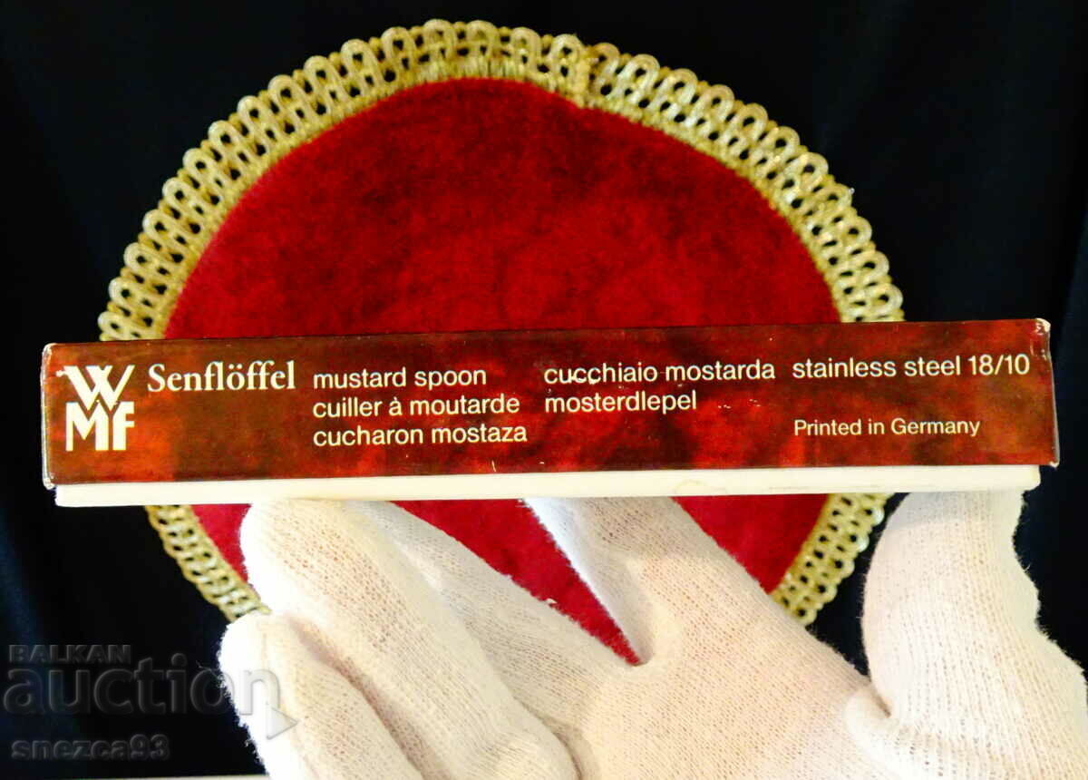 Delivery of Collector's spoon WMF, box. Delivery of Collector's spoon WMF, box.