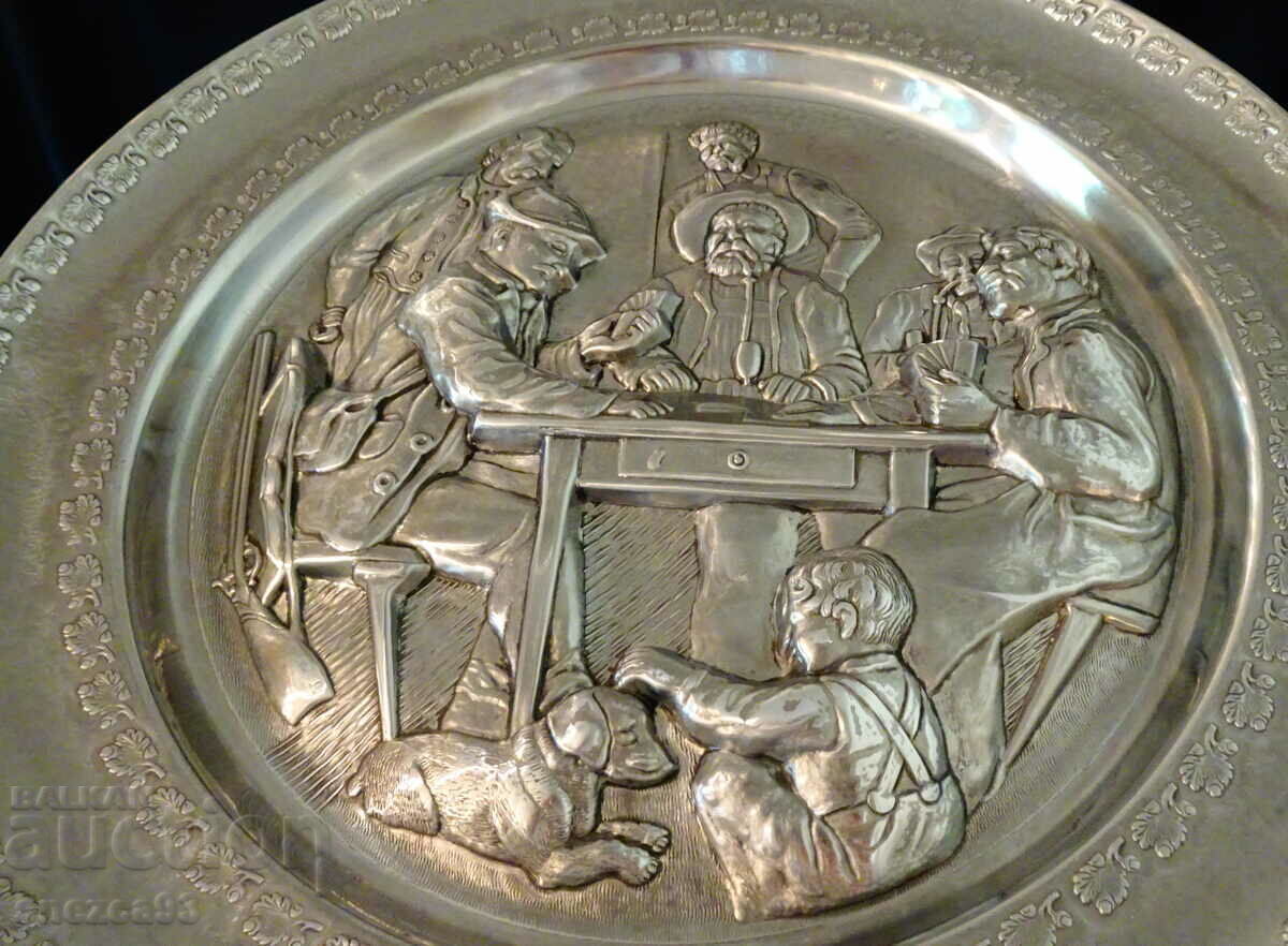 Poză în relief din tablă, panou, farfurie 30 cm. cu preț 89.00 BGN | € 45.50 Poză în relief din tablă, panou, farfurie 30 cm. cu preț 89.00 BGN | € 45.50