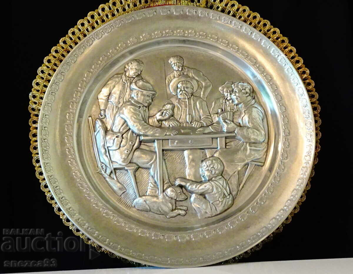 Licitație Poză în relief din tablă, panou, farfurie 30 cm. Licitație Poză în relief din tablă, panou, farfurie 30 cm.