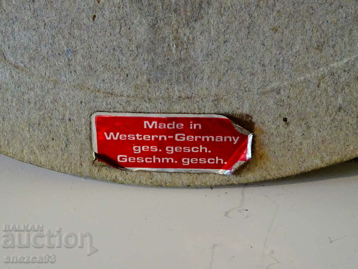 Waterloo Gate painting in Osnabrück, label - 7 Waterloo Gate painting in Osnabrück, label - 7