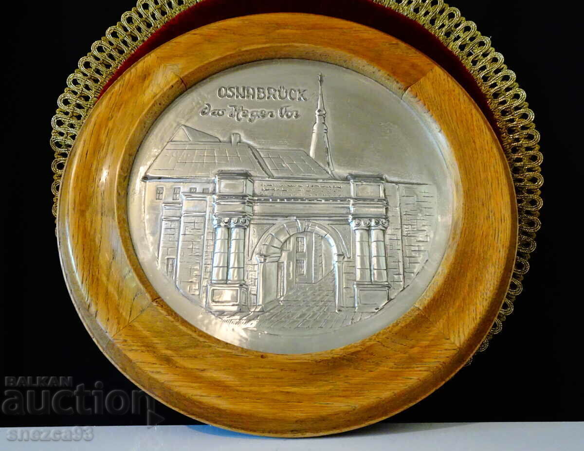 Waterloo Gate painting in Osnabrück, label Waterloo Gate painting in Osnabrück, label