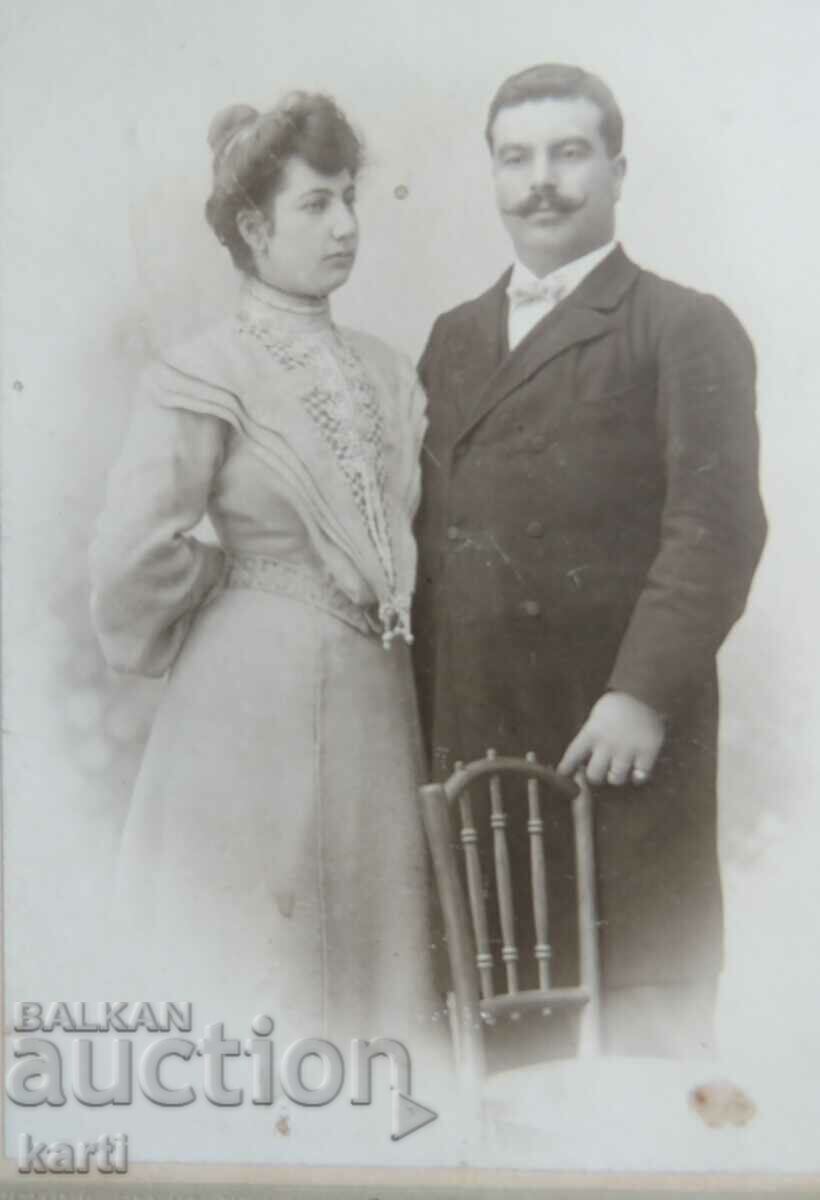 СТАРА ФОТОГРАФИЯ - КАРТОН - ТЪРНОВО с цена € 15.33 | 29.98 лв.