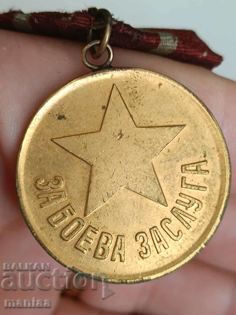 Delivery of Medal for Combat Merit Delivery of Medal for Combat Merit