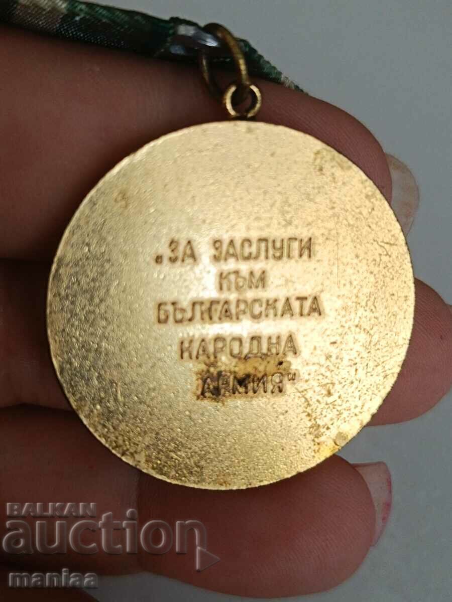 Delivery of Medal of Merit to the BNA Delivery of Medal of Merit to the BNA