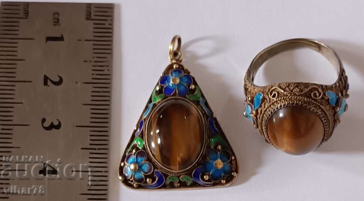 Auction Very beautiful silver ring and pendant set Auction Very beautiful silver ring and pendant set